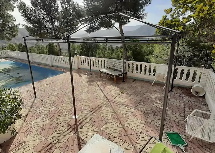 Near With Private Pool ヴィラ バレンシア